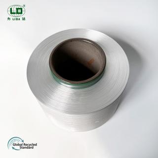 Kedu ka recycled yarn nweta mbelata 70% na ikuku carbon?
